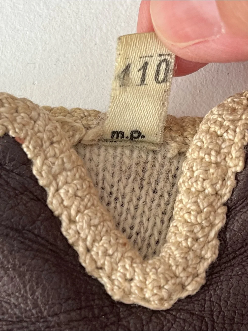 Vintage Women’s dark Brown Italian Leather beige Crochet Driving Gloves Soft 7